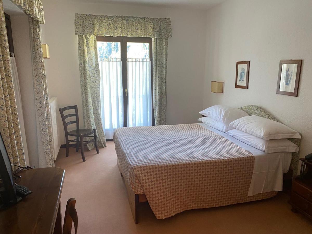 Triolet Hotel 3*