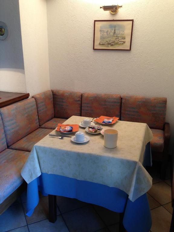 Triolet Hotel 3*